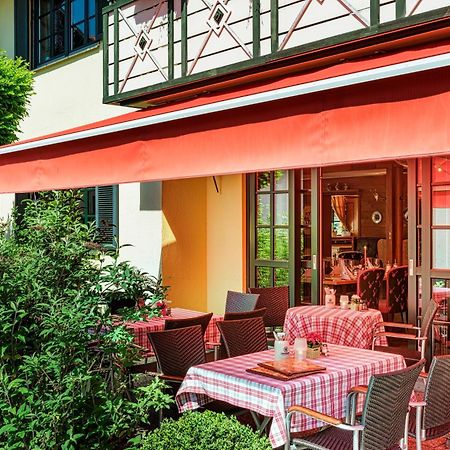 Hotel Schaefflerwirt Ашхайм Екстериор снимка