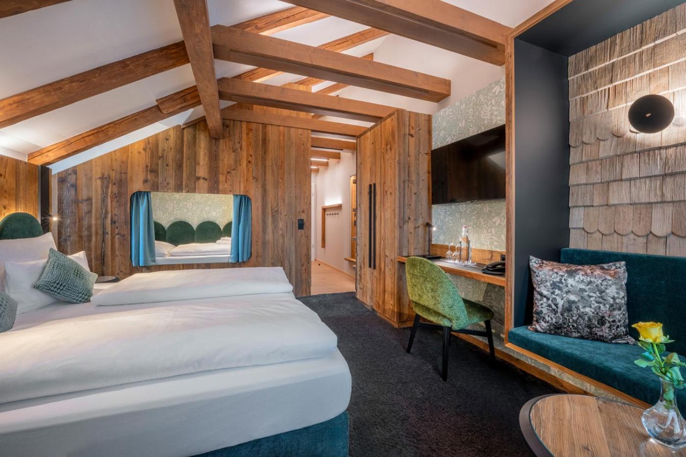 Hotel Schaefflerwirt Ашхайм Екстериор снимка