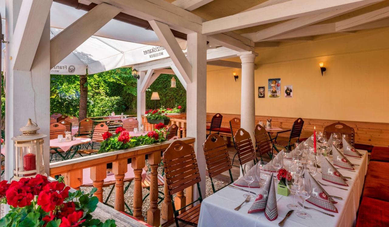 Hotel Schaefflerwirt Ашхайм Екстериор снимка